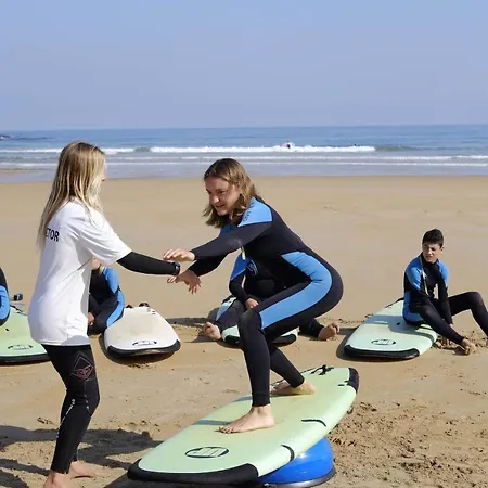 Hostel Black Shark Surfhouse *