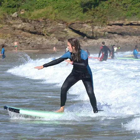 Hostel Black Shark Surfhouse
