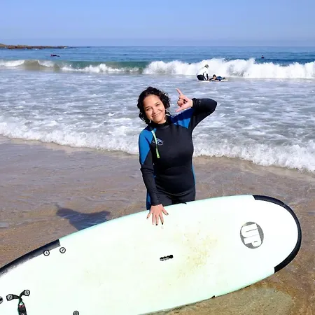 Black Shark Surfhouse *