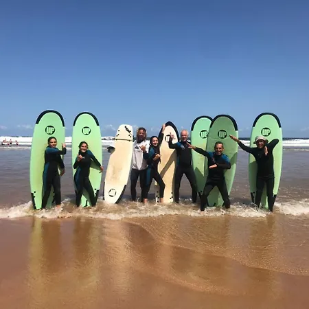 Black Shark Surfhouse